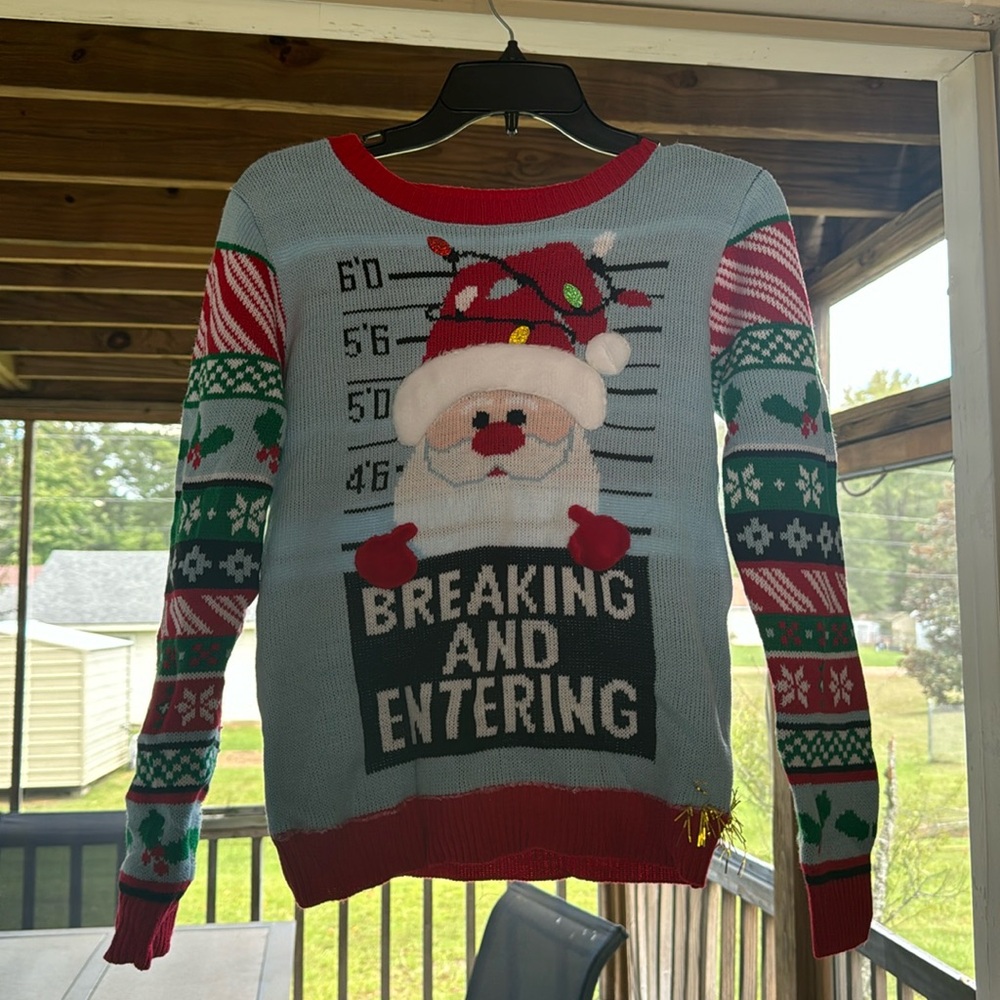 Ugly Christmas sweater
